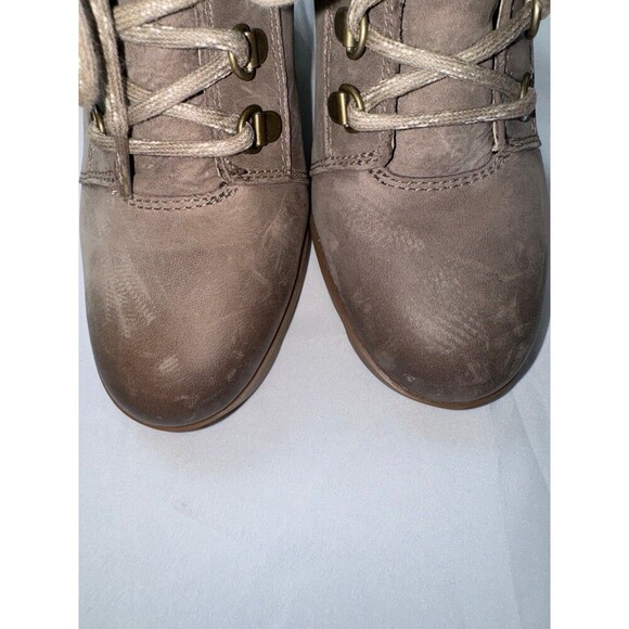 Sorel Joan uptown waterproof wedge lace bootie size 7.5 - Picture 2 of 10